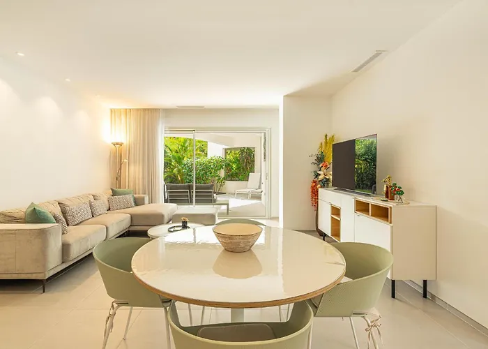 Jardines Elegant Two Bedrooms Appartamento Palm-mar